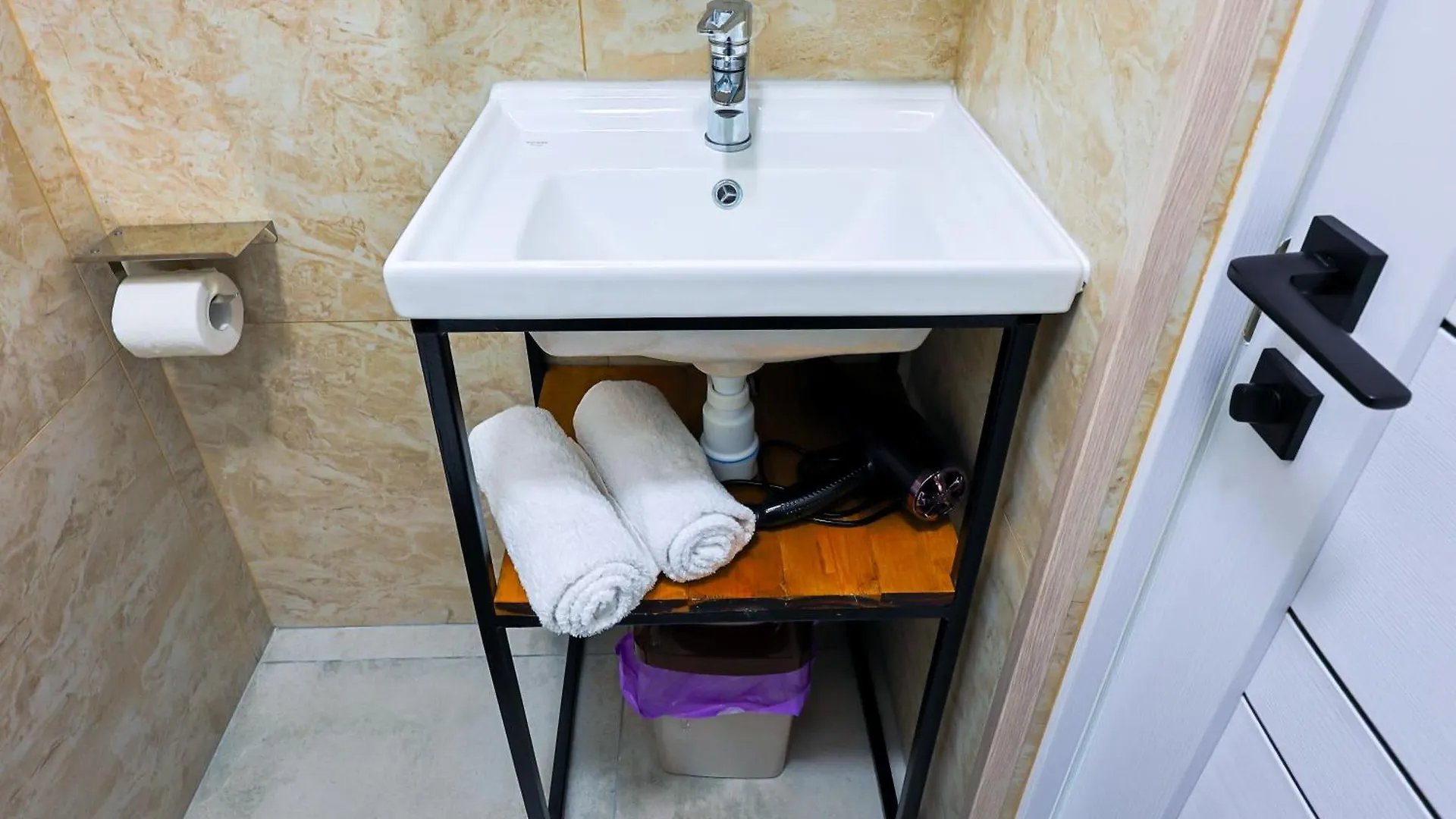 1 Apart Room City Plus 3 Almaty